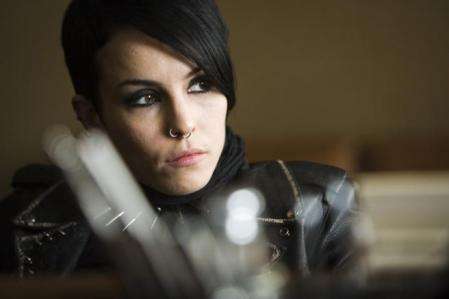 Noomi Rapace como Lisbeth Salander en Millenium, de Stieg Larsson
